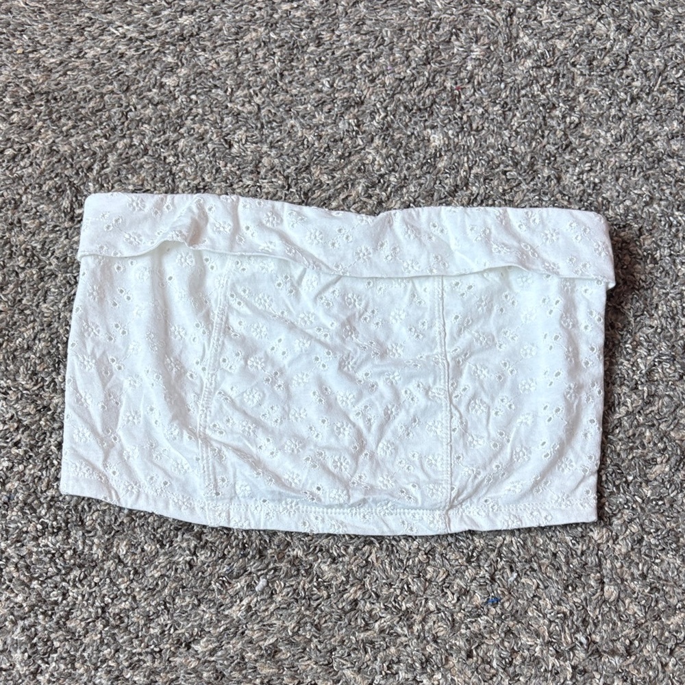 Aeropostale White Eyelet Crop Top